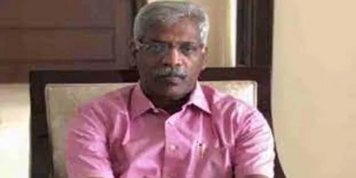 ലൈഫ് മിഷൻ കോഴ ; സി എം രവീന്ദ്രൻ എൻഫോഴ്സ്മെന്റ് വിഭാഗത്തിന് മുന്നിൽ ഹാജരായി ലൈഫ് മിഷൻ കോഴ ; സി എം രവീന്ദ്രൻ എൻഫോഴ്സ്മെന്റ് വിഭാഗത്തിന് മുന്നിൽ ഹാജരായി