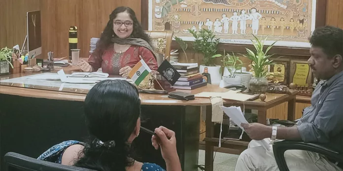 ളാഹ മഞ്ഞത്തോട് ആദിവാസി മേഖലയിലെ വൈദ്യതീകരണം ഈമാസം 31 ന് അകം പൂര്ത്തിയാക്കാന് നടപടി : ജില്ലാ കളക്ടര് ളാഹ മഞ്ഞത്തോട് ആദിവാസി മേഖലയിലെ വൈദ്യതീകരണം ഈമാസം 31 ന് അകം പൂര്ത്തിയാക്കാന് നടപടി : ജില്ലാ കളക്ടര്
