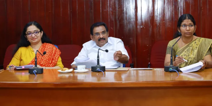പദ്ധതി പ്രവര്ത്തനങ്ങള് സമയബന്ധിതമായി പൂര്ത്തീകരിക്കണം : ആന്റോ ആന്റണി എംപി പദ്ധതി പ്രവര്ത്തനങ്ങള് സമയബന്ധിതമായി പൂര്ത്തീകരിക്കണം : ആന്റോ ആന്റണി എംപി