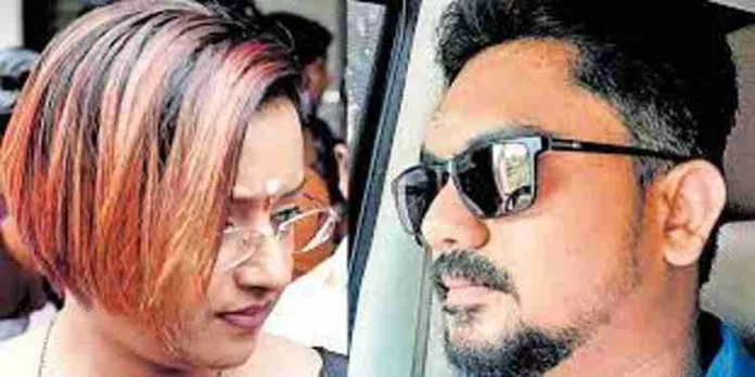 സ്വപ്നയ്ക്കെതിരായ ഗൂഢാലോചനക്കേസ് ക്രൈംബ്രാഞ്ച് മരവിപ്പിച്ചെന്ന് റിപ്പോർട്ട് സ്വപ്നയ്ക്കെതിരായ ഗൂഢാലോചനക്കേസ് ക്രൈംബ്രാഞ്ച് മരവിപ്പിച്ചെന്ന് റിപ്പോർട്ട്