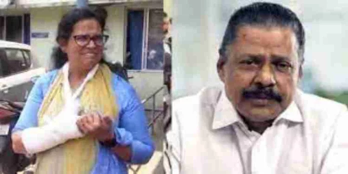 നിയമസഭയിലുണ്ടായ സംഘർഷം ; കൈക്ക് പൊട്ടലുണ്ടായെന്ന് പറയുന്നത് കളവെന്ന് എം വി ഗോവിന്ദൻ ; പരുക്കില്ലാതെ പ്ലാസ്റ്ററിട്ടെങ്കിൽ മറുപടി പറയേണ്ടത് ആരോഗ്യവകുപ്പെന്ന് രമ നിയമസഭയിലുണ്ടായ സംഘർഷം ; കൈക്ക് പൊട്ടലുണ്ടായെന്ന് പറയുന്നത് കളവെന്ന് എം വി ഗോവിന്ദൻ ; പരുക്കില്ലാതെ പ്ലാസ്റ്ററിട്ടെങ്കിൽ മറുപടി പറയേണ്ടത് ആരോഗ്യവകുപ്പെന്ന് രമ
