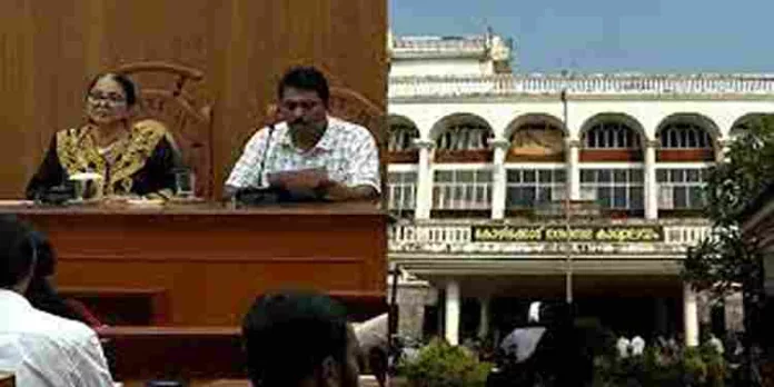 ഞെളിയന്പറമ്പ് മാലിന്യ പ്ലാന്റ് വിഷയം; കോഴിക്കോട് മേയറുടെ വിശദീകരണം ഇന്ന് ഞെളിയന്പറമ്പ് മാലിന്യ പ്ലാന്റ് വിഷയം; കോഴിക്കോട് മേയറുടെ വിശദീകരണം ഇന്ന്
