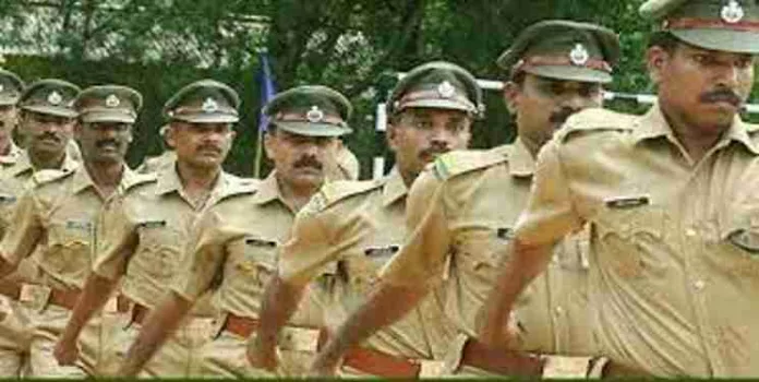 ആദിവാസികൾക്കുള്ള ബീറ്റ് ഫോറസ്റ്റ് ഓഫീസര് പരീക്ഷയുടെ റാങ്ക് ലിസ്റ്റ് റദ്ദാക്കിയിട്ടും നിയമനം തുടര്ന്ന് പി.എസ്.സി ആദിവാസികൾക്കുള്ള ബീറ്റ് ഫോറസ്റ്റ് ഓഫീസര് പരീക്ഷയുടെ റാങ്ക് ലിസ്റ്റ് റദ്ദാക്കിയിട്ടും നിയമനം തുടര്ന്ന് പി.എസ്.സി