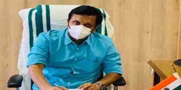 റീബില്ഡ് കേരള ഇനീഷ്യേറ്റീവ് പദ്ധതി ; കോട്ടയം ജില്ലയിലെ 8 റോഡുകളുടെ നിര്മാണ പ്രവൃത്തി അവസാനഘട്ടത്തിലേക്കെന്ന് മന്ത്രി മുഹമ്മദ് റിയാസ് റീബില്ഡ് കേരള ഇനീഷ്യേറ്റീവ് പദ്ധതി ; കോട്ടയം ജില്ലയിലെ 8 റോഡുകളുടെ നിര്മാണ പ്രവൃത്തി അവസാനഘട്ടത്തിലേക്കെന്ന് മന്ത്രി മുഹമ്മദ് റിയാസ്