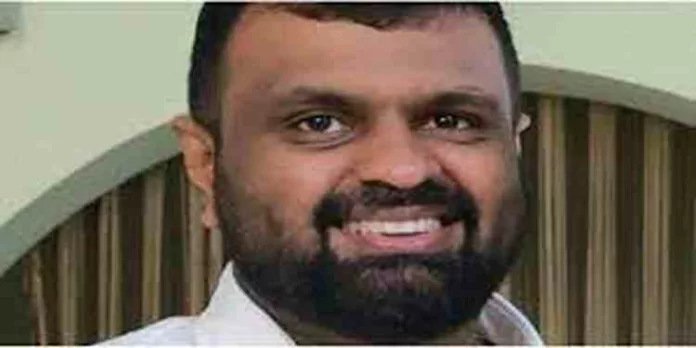 തിരുവഞ്ചൂരിന്റെ മകന് വീണ്ടും യൂത്ത് കോൺഗ്രസ് ദേശീയ ഭാരവാഹിത്വം തിരുവഞ്ചൂരിന്റെ മകന് വീണ്ടും യൂത്ത് കോൺഗ്രസ് ദേശീയ ഭാരവാഹിത്വം