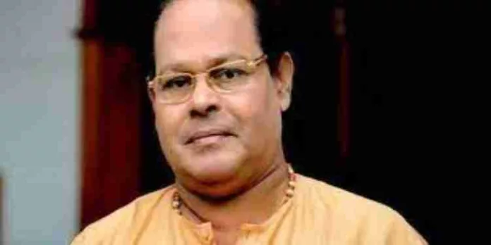 ഇന്നസെന്റിന്റെ ആരോഗ്യനില വീണ്ടും ഗുരുതരമെന്ന് റിപ്പോർട്ട്; പ്രാർത്ഥനയിൽ സിനിമാ ലോകം ഇന്നസെന്റിന്റെ ആരോഗ്യനില വീണ്ടും ഗുരുതരമെന്ന് റിപ്പോർട്ട്; പ്രാർത്ഥനയിൽ സിനിമാ ലോകം