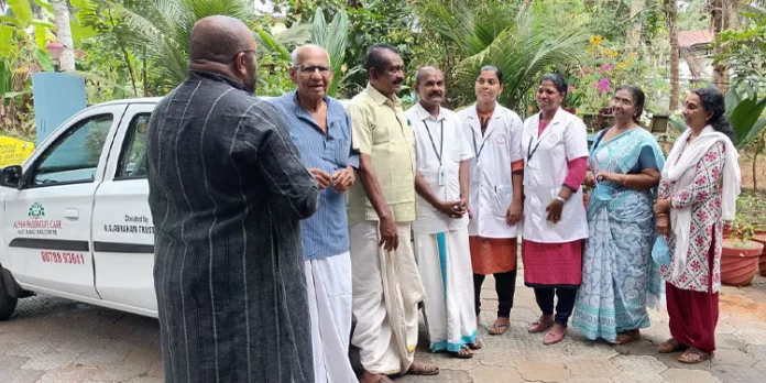 ആൽഫാ പാലീയേറ്റീവ് പരിചരണ സംഘത്തിൻ്റെ സന്ദർശനം കിടപ്പ് രോഗികൾക്ക് ആശ്വാസമാകുന്നു ആൽഫാ പാലീയേറ്റീവ് പരിചരണ സംഘത്തിൻ്റെ സന്ദർശനം കിടപ്പ് രോഗികൾക്ക് ആശ്വാസമാകുന്നു