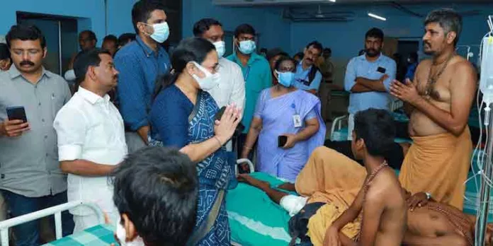 അപകടത്തില് പരുക്കേറ്റ ശബരിമല തീര്ഥാടകര്ക്ക് മികച്ച ചികിത്സ നല്കുമെന്ന് വീണാ ജോര്ജ് അപകടത്തില് പരുക്കേറ്റ ശബരിമല തീര്ഥാടകര്ക്ക് മികച്ച ചികിത്സ നല്കുമെന്ന് വീണാ ജോര്ജ്