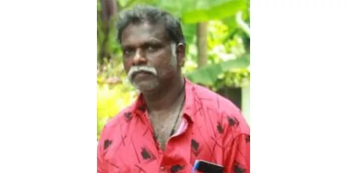 കുന്ന് ഇടിക്കുന്നതിനിടയിൽ മണ്ണ് ഇടിഞ്ഞു വീണ് തൊഴിലാളിക്ക് ദാരുണാന്ത്യം കുന്ന് ഇടിക്കുന്നതിനിടയിൽ മണ്ണ് ഇടിഞ്ഞു വീണ് തൊഴിലാളിക്ക് ദാരുണാന്ത്യം