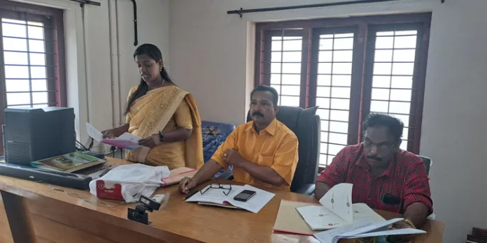 ശുചിത്വ മാലിന്യ സംസ്കരണത്തിനും കുടിവെള്ളത്തിനും പ്രാധാന്യം നല്കി കവിയൂര് ഗ്രാമപഞ്ചായത്ത് വാര്ഷിക ബജറ്റ് ശുചിത്വ മാലിന്യ സംസ്കരണത്തിനും കുടിവെള്ളത്തിനും പ്രാധാന്യം നല്കി കവിയൂര് ഗ്രാമപഞ്ചായത്ത് വാര്ഷിക ബജറ്റ്