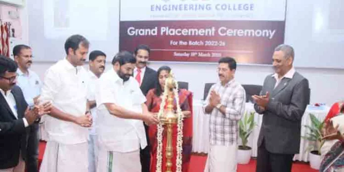 ഇലഞ്ഞി വിസാറ്റിനു പ്ലേസ്മെന്റിൽ ചരിത്ര നേട്ടം : മുഴുവൻ ഒന്നാം വർഷ വിദ്യാർത്ഥികൾക്കും ജോബ് ഓഫർ ലെറ്റർ വിതരണം ചെയ്തു ഇലഞ്ഞി വിസാറ്റിനു പ്ലേസ്മെന്റിൽ ചരിത്ര നേട്ടം : മുഴുവൻ ഒന്നാം വർഷ വിദ്യാർത്ഥികൾക്കും ജോബ് ഓഫർ ലെറ്റർ വിതരണം ചെയ്തു