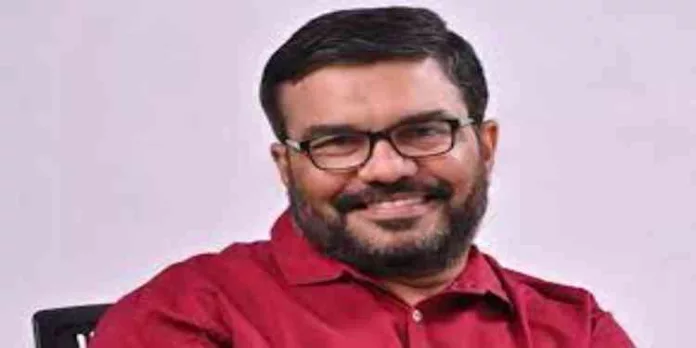 സോണ്ട കമ്പനിയുടെ കരാർ ലംഘനം: പ്രതിരോധത്തിലായി മന്ത്രി എം.ബി രാജേഷും കൊച്ചി മേയറും സോണ്ട കമ്പനിയുടെ കരാർ ലംഘനം: പ്രതിരോധത്തിലായി മന്ത്രി എം.ബി രാജേഷും കൊച്ചി മേയറും