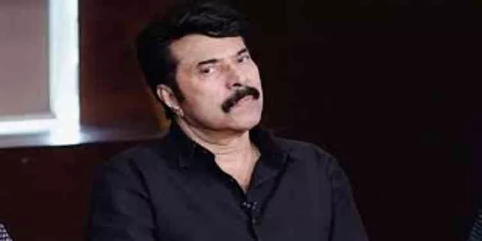 “എനിക്കും ശ്വാസം മുട്ടുന്നു, രാത്രിയിൽ ഞെട്ടി ഉണർന്ന് ശ്വാസം വലിച്ചും ചുമച്ചും ജീവിക്കാൻ കഴിയില്ല ; മമ്മൂട്ടി “എനിക്കും ശ്വാസം മുട്ടുന്നു, രാത്രിയിൽ ഞെട്ടി ഉണർന്ന് ശ്വാസം വലിച്ചും ചുമച്ചും ജീവിക്കാൻ കഴിയില്ല ; മമ്മൂട്ടി