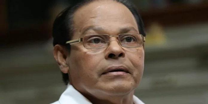 ഇന്നസെന്റിന്റെ ആരോഗ്യ നിലയിൽ നേരിയ പുരോഗതി, മരുന്നുകളോട് പ്രതികരിക്കുന്നു ഇന്നസെന്റിന്റെ ആരോഗ്യ നിലയിൽ നേരിയ പുരോഗതി, മരുന്നുകളോട് പ്രതികരിക്കുന്നു