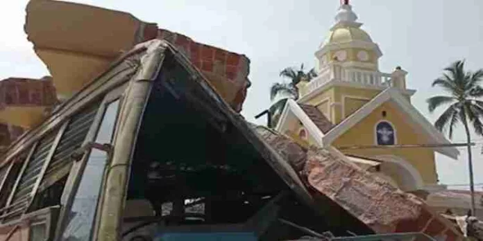 കോന്നി അപകടം; കെഎസ്ആർടിസി ബസിൽ ജിപിഎസ് ഘടിപ്പിച്ചിരുന്നില്ല ; ഗുരുതര ആരോപണം കോന്നി അപകടം; കെഎസ്ആർടിസി ബസിൽ ജിപിഎസ് ഘടിപ്പിച്ചിരുന്നില്ല ; ഗുരുതര ആരോപണം