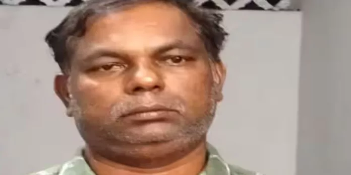 തിരുവനന്തപുരത്ത് ഹോസ്റ്റല് വിദ്യാര്ത്ഥികള്ക്ക് മുന്നില് നഗ്നതാ പ്രദര്ശനം ; ഒരാള് പിടിയില് തിരുവനന്തപുരത്ത് ഹോസ്റ്റല് വിദ്യാര്ത്ഥികള്ക്ക് മുന്നില് നഗ്നതാ പ്രദര്ശനം ; ഒരാള് പിടിയില്