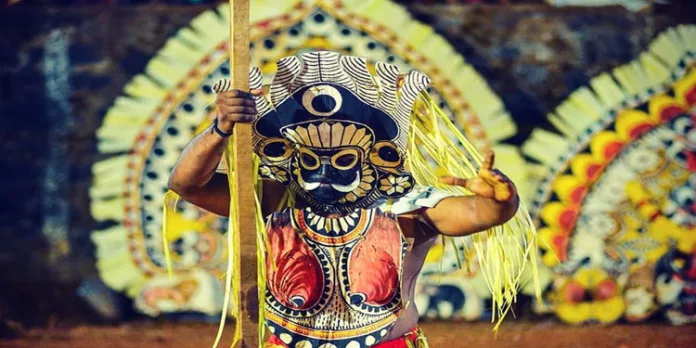 പ്രക്കാനം ഗവ.എൽ.പി.സ്കൂളിലെ വിദ്യാർഥികള് പടയണി ഒരുക്കങ്ങൾ നടത്തിയിരുന്ന വീട് സന്ദര്ശിച്ചു പ്രക്കാനം ഗവ.എൽ.പി.സ്കൂളിലെ വിദ്യാർഥികള് പടയണി ഒരുക്കങ്ങൾ നടത്തിയിരുന്ന വീട് സന്ദര്ശിച്ചു