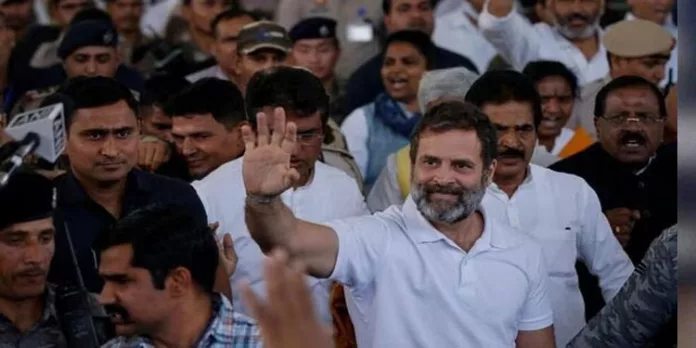 നിര്ഭാഗ്യവശാല് എംപി ആയിപോയി ; രാഹുലിനെ പരിഹസിച്ച് കര്ണാടക ബിജെപിയുടെ ട്വീറ്റ് നിര്ഭാഗ്യവശാല് എംപി ആയിപോയി ; രാഹുലിനെ പരിഹസിച്ച് കര്ണാടക ബിജെപിയുടെ ട്വീറ്റ്