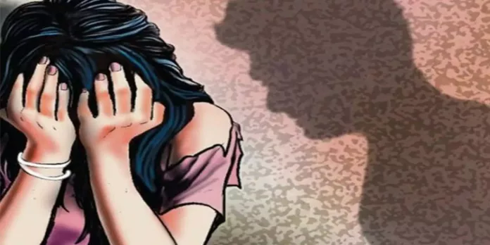 വര്ക്കലയില് 13 ഉം 17 ഉം വയസ്സുള്ള സഹോദരിമാരെ പീഡിപ്പിച്ചു ; രണ്ട് പേർ അറസ്റ്റിൽ വര്ക്കലയില് 13 ഉം 17 ഉം വയസ്സുള്ള സഹോദരിമാരെ പീഡിപ്പിച്ചു ; രണ്ട് പേർ അറസ്റ്റിൽ