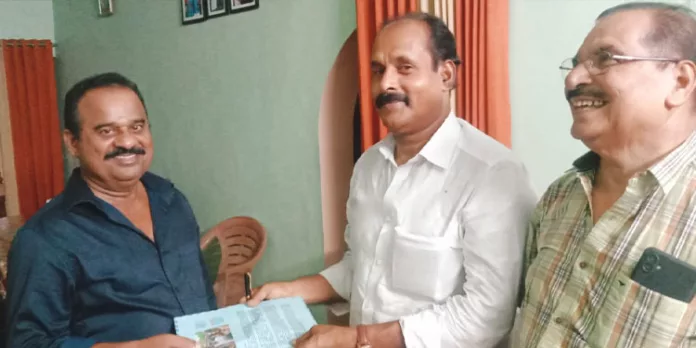 വടക്കുപുറത്ത് കോൺഗ്രസ് ജനസമ്പർക്ക പരിപാടി നടത്തി വടക്കുപുറത്ത് കോൺഗ്രസ് ജനസമ്പർക്ക പരിപാടി നടത്തി