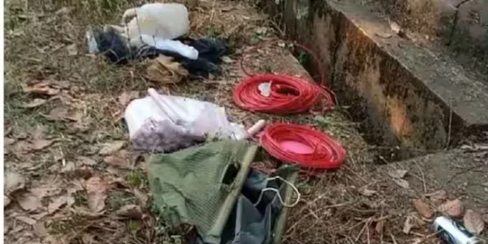 കോട്ടയത്ത് സ്ഫോടകവസ്തുക്കൾ ഉപേക്ഷിച്ച നിലയിൽ കോട്ടയത്ത് സ്ഫോടകവസ്തുക്കൾ ഉപേക്ഷിച്ച നിലയിൽ