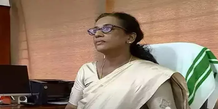കേരള സർവകലാശാല രജിസ്ട്രാറുടെ സസ്പെൻഷൻ റദ്ദാക്കിയിട്ടില്ലെന്ന് ഡോ. സിസ തോമസ് കേരള സർവകലാശാല രജിസ്ട്രാറുടെ സസ്പെൻഷൻ റദ്ദാക്കിയിട്ടില്ലെന്ന് ഡോ. സിസ തോമസ്
