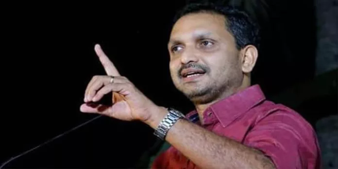 കെ.വിദ്യയെ തള്ളിപറഞ്ഞ് ആർഷോയെ രക്ഷിക്കാനാണ് സിപിഎം ശ്രമം – കെ.സുരേന്ദ്രൻ കെ.വിദ്യയെ തള്ളിപറഞ്ഞ് ആർഷോയെ രക്ഷിക്കാനാണ് സിപിഎം ശ്രമം – കെ.സുരേന്ദ്രൻ