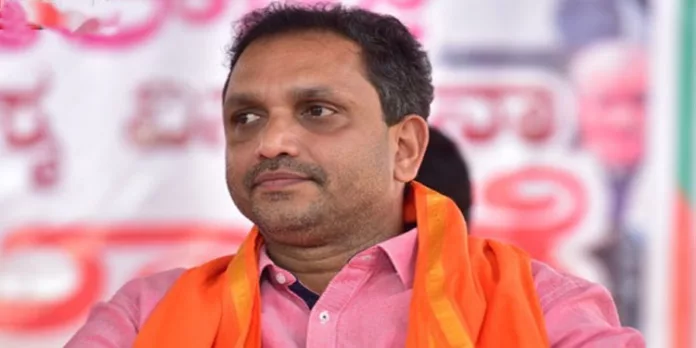 സുരേന്ദ്രനെതിരെ പരാതി നല്കി മഹിളാ അസോസിയേഷന് സുരേന്ദ്രനെതിരെ പരാതി നല്കി മഹിളാ അസോസിയേഷന്