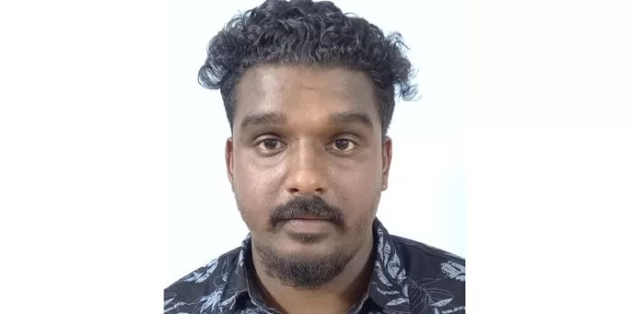 വീട്ടമ്മയെ തട്ടിയിട്ടുകടന്നു ; ശുഷ്കാന്തിയോടുള്ള പോലീസ് അന്വേഷണത്തിൽ ബൈക്ക് ഓടിച്ച യുവാവ് പിടിയിൽ വീട്ടമ്മയെ തട്ടിയിട്ടുകടന്നു ; ശുഷ്കാന്തിയോടുള്ള പോലീസ് അന്വേഷണത്തിൽ ബൈക്ക് ഓടിച്ച യുവാവ് പിടിയിൽ