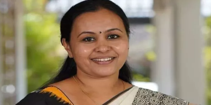 വേനല്ക്കാലത്ത് കുഞ്ഞുങ്ങളെ പ്രത്യേകം കരുതണം – മാര്ഗനിര്ദേശങ്ങള് പുറത്തിറക്കി വേനല്ക്കാലത്ത് കുഞ്ഞുങ്ങളെ പ്രത്യേകം കരുതണം – മാര്ഗനിര്ദേശങ്ങള് പുറത്തിറക്കി