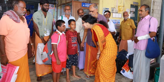 പരിക്കേറ്റ് ചികിത്സയിലായിരുന്ന ശബരിമല തീര്ഥാടരെ നാട്ടിലേക്ക് അയച്ചു പരിക്കേറ്റ് ചികിത്സയിലായിരുന്ന ശബരിമല തീര്ഥാടരെ നാട്ടിലേക്ക് അയച്ചു