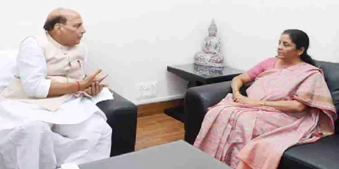 കർണാടക തെരഞ്ഞെടുപ്പ് : രാജ്നാഥ് സിംഗ്, നിർമല സീതാരാമൻ, യോഗി ആദിത്യനാഥ് എന്നിവർ പ്രചാരണത്തിനെത്തും കർണാടക തെരഞ്ഞെടുപ്പ് : രാജ്നാഥ് സിംഗ്, നിർമല സീതാരാമൻ, യോഗി ആദിത്യനാഥ് എന്നിവർ പ്രചാരണത്തിനെത്തും