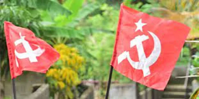 വിദ്യാര്ത്ഥിനികളോട് മോശമായി പെരുമാറി ; അധ്യാപകനായ സി.പി.എം പ്രാദേശിക നേതാവിനെ സസ്പെന്ഡ് ചെയ്തു വിദ്യാര്ത്ഥിനികളോട് മോശമായി പെരുമാറി ; അധ്യാപകനായ സി.പി.എം പ്രാദേശിക നേതാവിനെ സസ്പെന്ഡ് ചെയ്തു