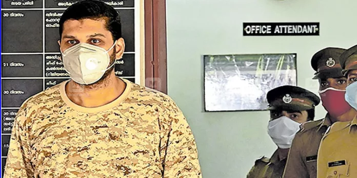 സ്വർണ്ണക്കള്ളക്കടത്ത് കേസ് ; മുഖ്യസൂത്രധാരൻ റമീസ് റിമാന്റിൽ സ്വർണ്ണക്കള്ളക്കടത്ത് കേസ് ; മുഖ്യസൂത്രധാരൻ റമീസ് റിമാന്റിൽ
