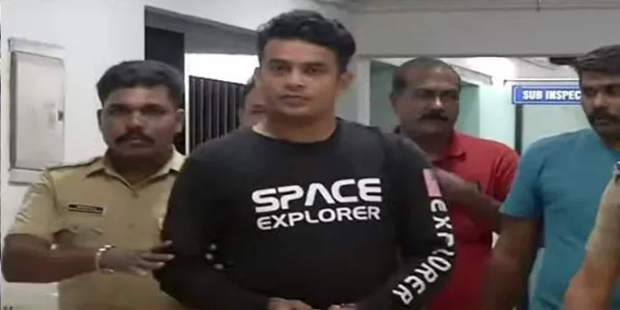 കാര് വാങ്ങാനായി വീട്ടമ്മയുടെ മാല പൊട്ടിച്ചു ; കൊച്ചിയില് എംബിഎക്കാരന് പിടിയില് കാര് വാങ്ങാനായി വീട്ടമ്മയുടെ മാല പൊട്ടിച്ചു ; കൊച്ചിയില് എംബിഎക്കാരന് പിടിയില്