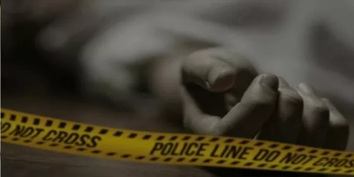 നാലുമക്കളെ ഡ്രമ്മില് അടച്ചു, ശ്വാസംമുട്ടിച്ച് കൊന്നു ; അമ്മ ജീവനൊടുക്കി നാലുമക്കളെ ഡ്രമ്മില് അടച്ചു, ശ്വാസംമുട്ടിച്ച് കൊന്നു ; അമ്മ ജീവനൊടുക്കി