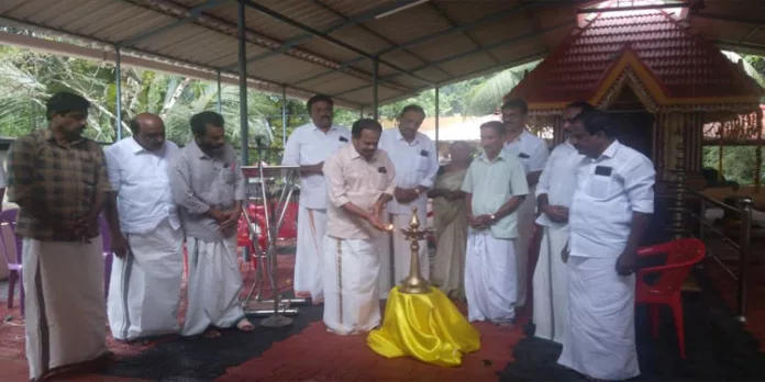 എസ്.എന്.ഡി.പി യോഗം കിഴക്കുപുറം ശാഖ പ്രതിഷ്ഠാ വാര്ഷികം നടത്തി എസ്.എന്.ഡി.പി യോഗം കിഴക്കുപുറം ശാഖ പ്രതിഷ്ഠാ വാര്ഷികം നടത്തി