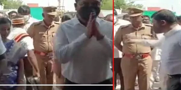 ക്ഷേത്ര ദര്ശനത്തിനെത്തി ; കീഴ്ജീവനക്കാരനെ കൊണ്ട് ഷൂ എടുപ്പിച്ച് കലക്ടര് ക്ഷേത്ര ദര്ശനത്തിനെത്തി ; കീഴ്ജീവനക്കാരനെ കൊണ്ട് ഷൂ എടുപ്പിച്ച് കലക്ടര്
