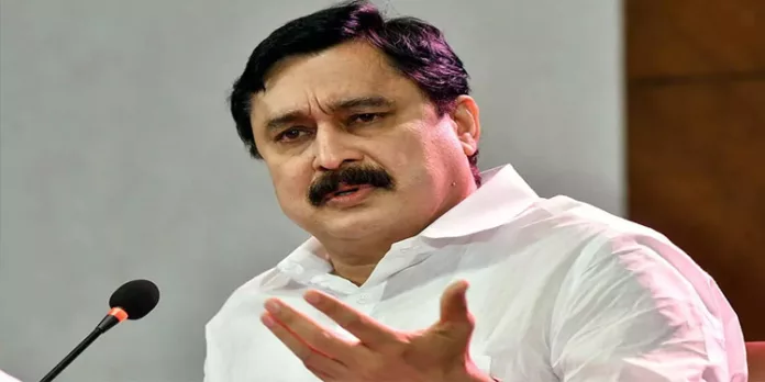 വന്ദേ ഭാരതിന് തിരൂരും ചെങ്ങന്നൂരും സ്റ്റോപ്പ് അനുവദിക്കണം : വി. അബ്ദുറഹിമാന് വന്ദേ ഭാരതിന് തിരൂരും ചെങ്ങന്നൂരും സ്റ്റോപ്പ് അനുവദിക്കണം : വി. അബ്ദുറഹിമാന്