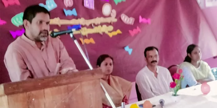 അക്ഷര മിഠായി വിതറി റാന്നി ബി ആർ സി അക്ഷര മിഠായി വിതറി റാന്നി ബി ആർ സി