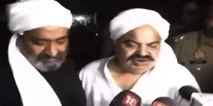 അതീഖ് അഹമ്മദിനെ പുകഴ്ത്തി, ഉത്തര്പ്രദേശില് മെഡിക്കല് കോളേജ് ജീവനക്കാരന് അറസ്റ്റില് അതീഖ് അഹമ്മദിനെ പുകഴ്ത്തി, ഉത്തര്പ്രദേശില് മെഡിക്കല് കോളേജ് ജീവനക്കാരന് അറസ്റ്റില്