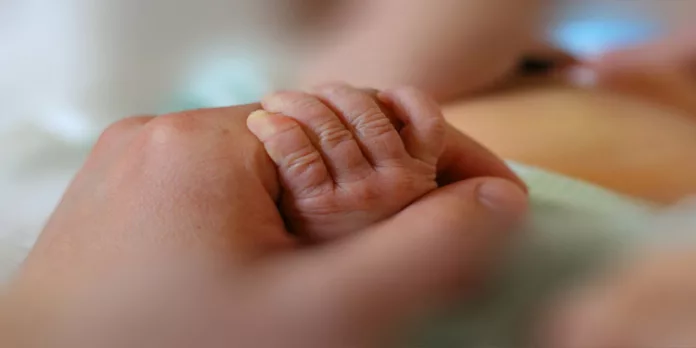 ചിത്തിരമാസത്തിൽ ജനിച്ച കുട്ടി ‘ദോഷം’ ; 38 ദിവസം പ്രായമുള്ള കുഞ്ഞിനെ മുക്കിക്കൊന്ന് മുത്തച്ഛൻ ചിത്തിരമാസത്തിൽ ജനിച്ച കുട്ടി ‘ദോഷം’ ; 38 ദിവസം പ്രായമുള്ള കുഞ്ഞിനെ മുക്കിക്കൊന്ന് മുത്തച്ഛൻ