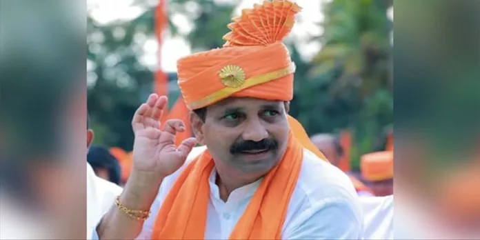 ഹിജാബ് നിരോധനത്തിന് മുൻകൈ എടുത്ത എംഎൽയ്ക്ക് സീറ്റില്ല ; പൊട്ടിക്കരഞ്ഞ് നേതാവ് ഹിജാബ് നിരോധനത്തിന് മുൻകൈ എടുത്ത എംഎൽയ്ക്ക് സീറ്റില്ല ; പൊട്ടിക്കരഞ്ഞ് നേതാവ്