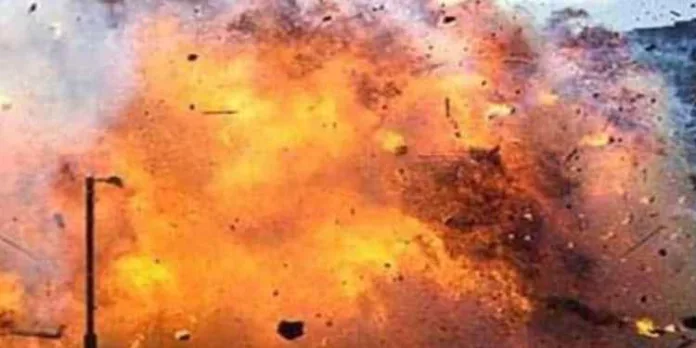 സുഡാനില് സൈന്യവും അര്ദ്ധസൈനിക വിഭാഗവും തമ്മിലുള്ള ഏറ്റുമുട്ടലില് മരണം 97 കടന്നു സുഡാനില് സൈന്യവും അര്ദ്ധസൈനിക വിഭാഗവും തമ്മിലുള്ള ഏറ്റുമുട്ടലില് മരണം 97 കടന്നു