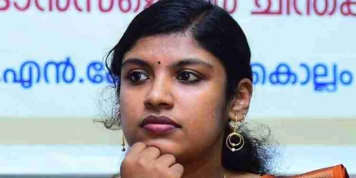 ചിന്താ ജെറോം യുവജന കമ്മീക്ഷൻ അധ്യക്ഷ സ്ഥാനത്ത് നിന്നും പടിയിറങ്ങുന്നു ; അടുത്തത് സിപിഎം നേതാവ് ചിന്താ ജെറോം യുവജന കമ്മീക്ഷൻ അധ്യക്ഷ സ്ഥാനത്ത് നിന്നും പടിയിറങ്ങുന്നു ; അടുത്തത് സിപിഎം നേതാവ്