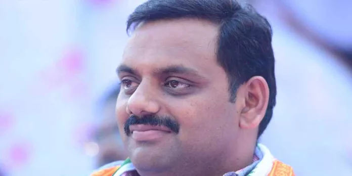 അങ്കമാലി – ശബരി റെയിൽപാത ഇല്ലാതാക്കാനുള്ള നടപടി ജനവിരുദ്ധം ; ഡീൻ കുര്യാക്കോസ് അങ്കമാലി – ശബരി റെയിൽപാത ഇല്ലാതാക്കാനുള്ള നടപടി ജനവിരുദ്ധം ; ഡീൻ കുര്യാക്കോസ്