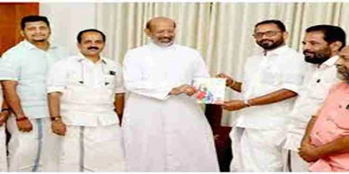 നരേന്ദ്രമോദിയുടെ സർക്കാരിനനുകൂലമായ ജനവികാരം ശക്തമാണ് ; കെ.സുരേന്ദ്രൻ നരേന്ദ്രമോദിയുടെ സർക്കാരിനനുകൂലമായ ജനവികാരം ശക്തമാണ് ; കെ.സുരേന്ദ്രൻ