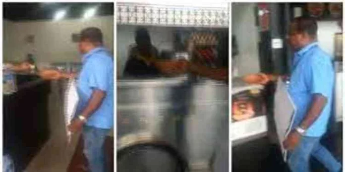 വിഷുദിനത്തിൽ ഭിക്ഷ യാചിച്ച് കെഎസ്ആർടിസി ജീവനക്കാരുടെ പ്രതിഷേധം വിഷുദിനത്തിൽ ഭിക്ഷ യാചിച്ച് കെഎസ്ആർടിസി ജീവനക്കാരുടെ പ്രതിഷേധം
