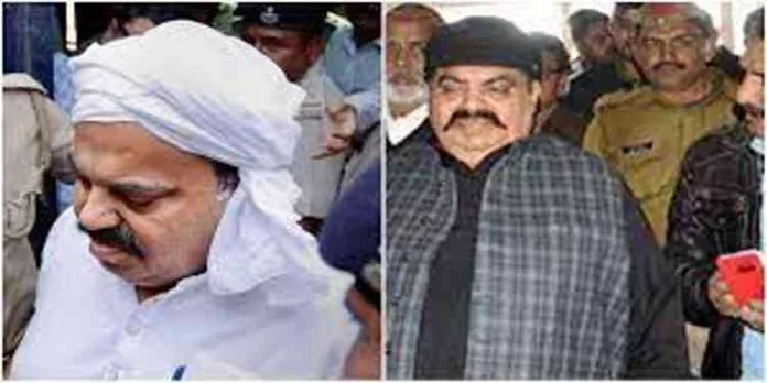 അതീഖ് അഹമ്മദിനെ വെടിവെച്ചത് പോയിന്റ് ബ്ലാങ്കില് , പ്രതികൾ ജയ് ശ്രീറാം വിളിക്കുന്ന ദൃശ്യം പുറത്ത് അതീഖ് അഹമ്മദിനെ വെടിവെച്ചത് പോയിന്റ് ബ്ലാങ്കില് , പ്രതികൾ ജയ് ശ്രീറാം വിളിക്കുന്ന ദൃശ്യം പുറത്ത്