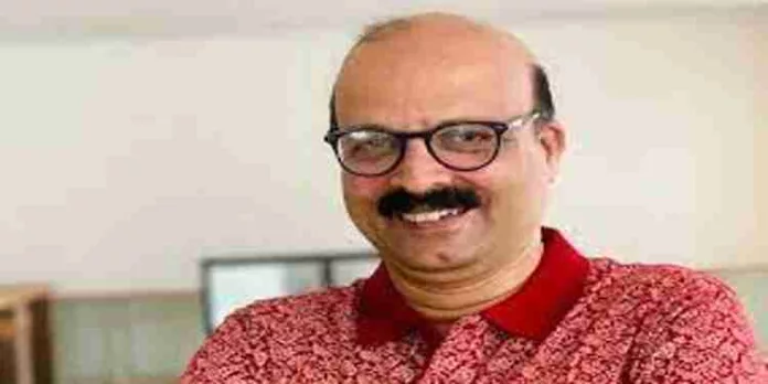 തീവ്രവാദ ആരോപണം പരത്തരുത് ; പ്രതിയുടെ പേരും മതവും നോക്കരുത് , എലത്തൂർ ട്രെയിൻ തീവെപ്പിലെ പ്രതി പിടിയിലായതിൽ പ്രതികരിച്ച് നടൻ ഷുക്കൂർ തീവ്രവാദ ആരോപണം പരത്തരുത് ; പ്രതിയുടെ പേരും മതവും നോക്കരുത് , എലത്തൂർ ട്രെയിൻ തീവെപ്പിലെ പ്രതി പിടിയിലായതിൽ പ്രതികരിച്ച് നടൻ ഷുക്കൂർ